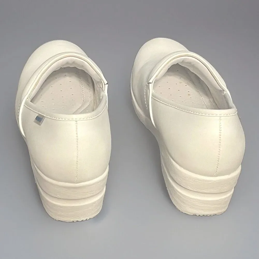 Cherokee White Slip-On Nursing Shoes Workwear Harmony Leather Clogs Women's 9